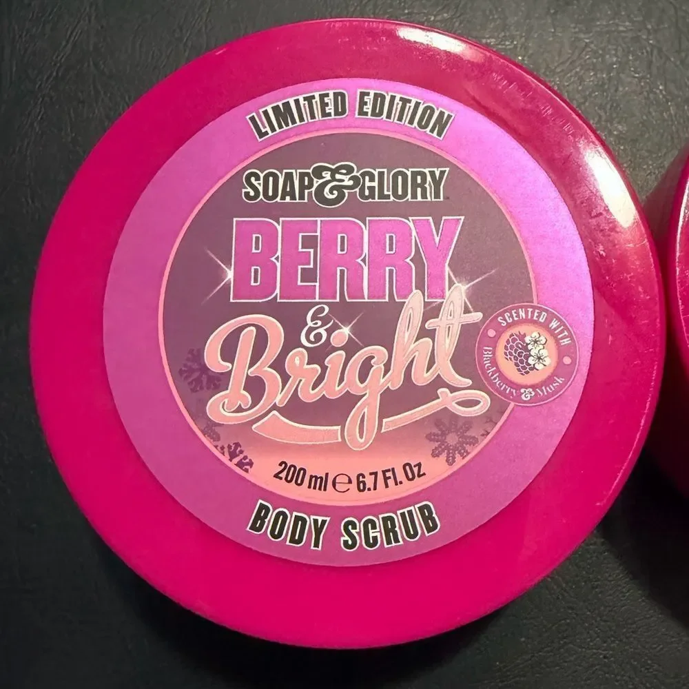 🌻 Soap & Glory Berry & Bright Body Scrub and Body Butter Set New FullSz